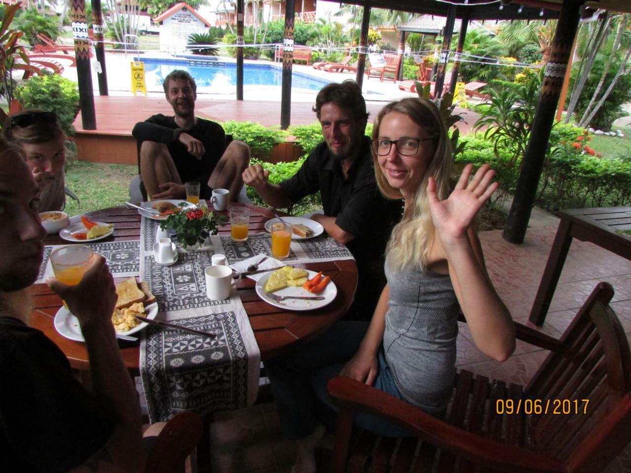 Wailoaloa Beach Resort Nadi Eksteriør billede