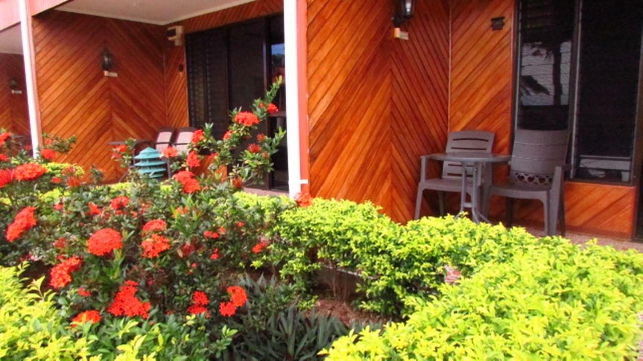Wailoaloa Beach Resort Nadi Eksteriør billede